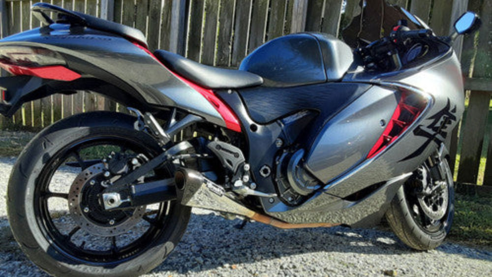 Penta_Carbon_Polished_Gen_3_Hayabusa_CR_Smith_2_Zoom__37144